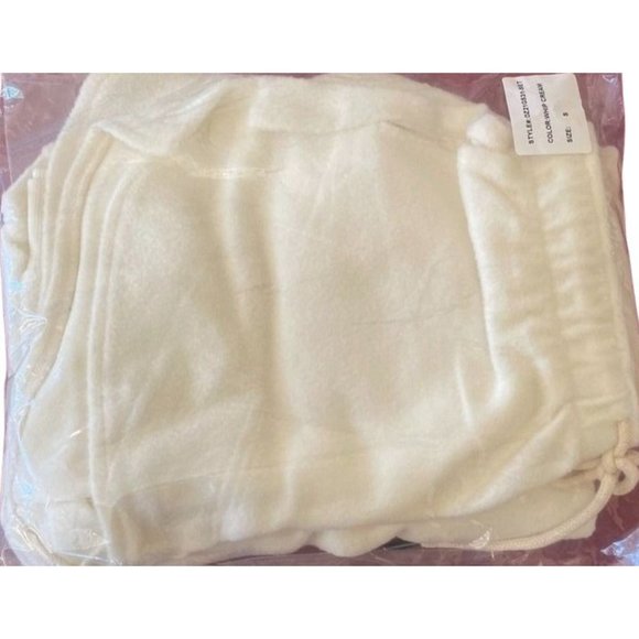 HYFVE WOMENS WHITE WHIP CREAM LONG SLEEVE CROP TOP / MATCHING LOUNGE SHORTS SZ: - Picture 11 of 11